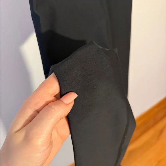 ALO Yoga Black Leggings Size S - Picture 3 of 4